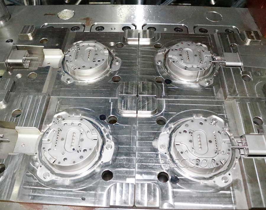 Automotive connector injection mould